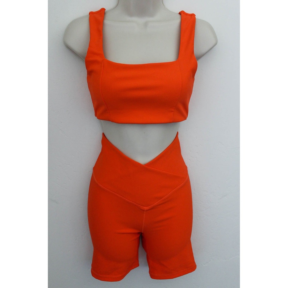 Wilo The Label Activewear Set Small Orange Ribbed Crop Top Biker Shorts 2-Piece